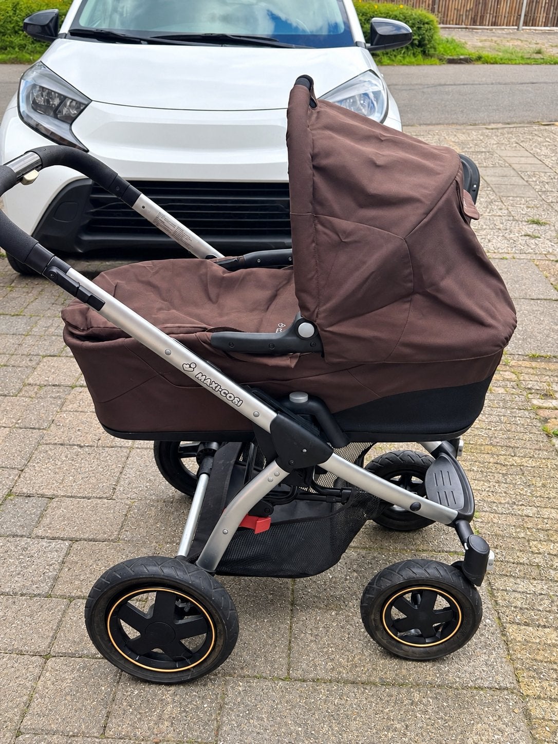 Maxi-Cosi Mura kinderwagen,reiswieg + CabrioFix + buggyboard, Ophalen, Zo goed als nieuw, Maxi-Cosi