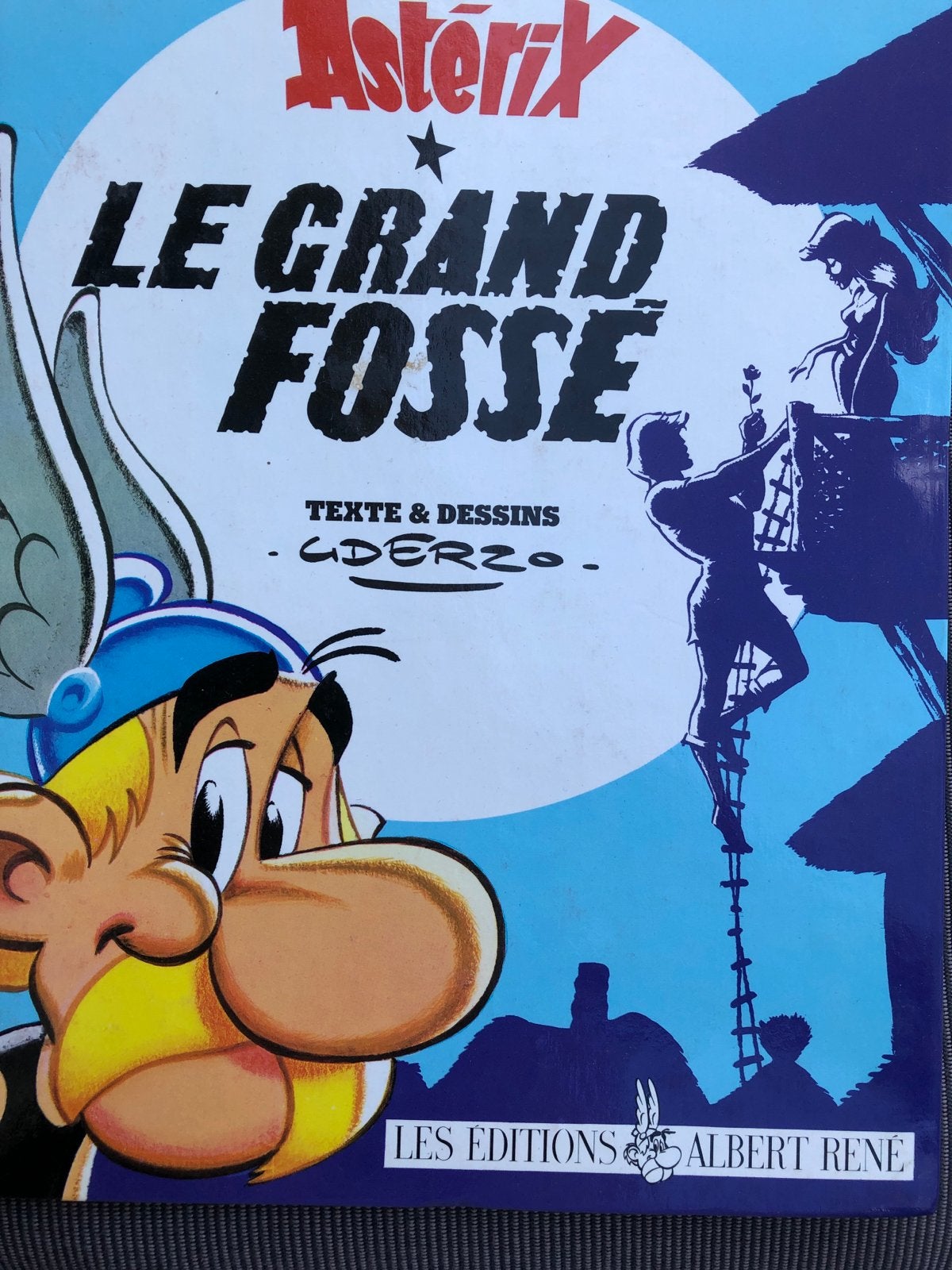 Asterix: Le Grand Fosse - Franse uitgave 1980, Boeken, Eén stripboek, Ophalen of Verzenden, Gelezen