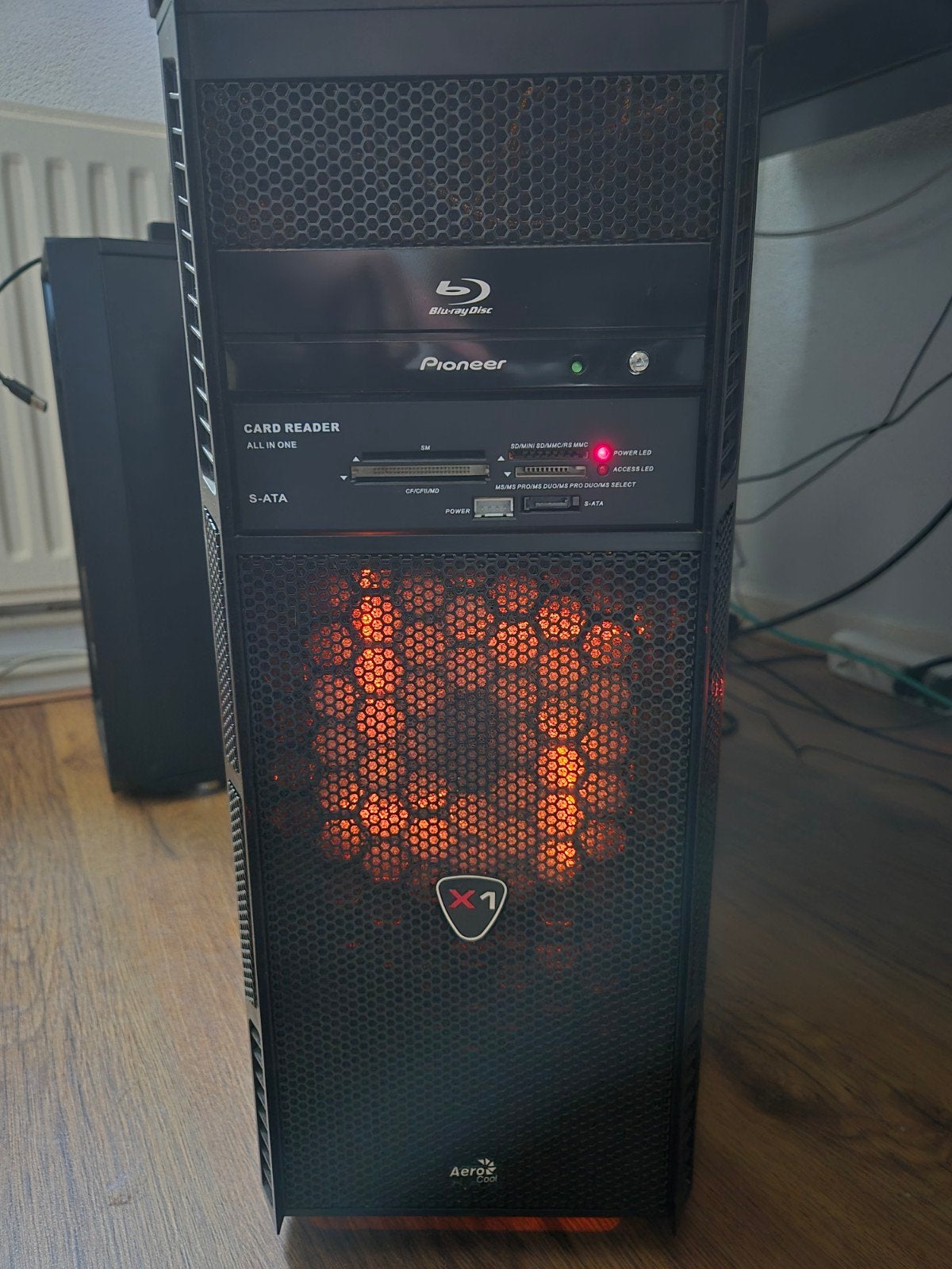 PC 64bits, Ophalen, Zo goed als nieuw, SSD, Met videokaart