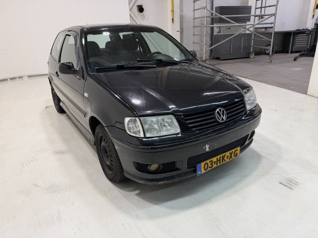 Volkswagen Polo 1.4 Trendline (bj 2001), Auto's, Gebruikt, 31 €/maand, 4 cilinders, 60 pk