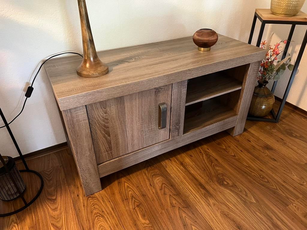 Wandkast in staat van nieuw, Huis en Inrichting, Kasten | Wandmeubels, Ophalen, Zo goed als nieuw, Minder dan 150 cm, Minder dan 100 cm