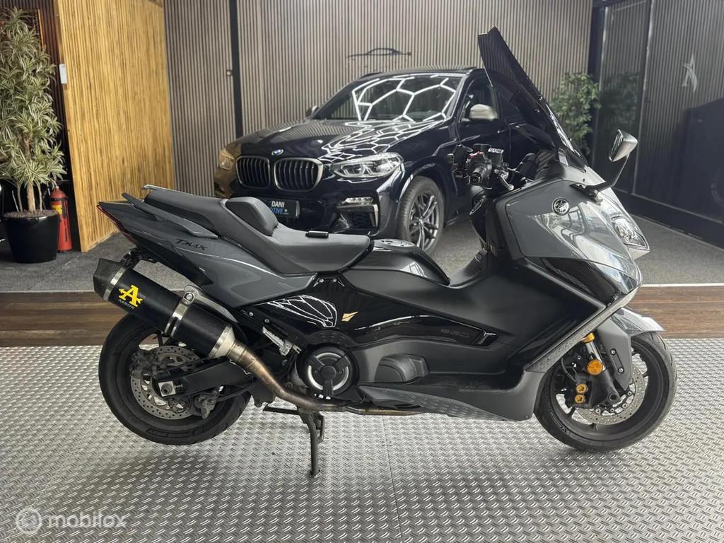 Yamaha TMAX 560 ABS € 11.900,00 - foto 2