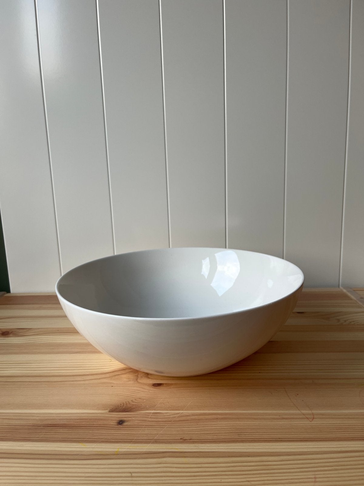 Yong Itchy New Bone China schaal - 27,5 cm, Ophalen, Gebruikt, Porselein of Keramiek, Schaal