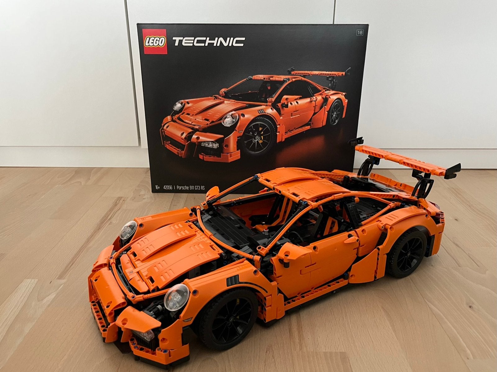 Lego Technic 42056 Porsche 911 GT3 RS (ZGAN, compleet), Lego, Ophalen of Verzenden, Zo goed als nieuw, Technic