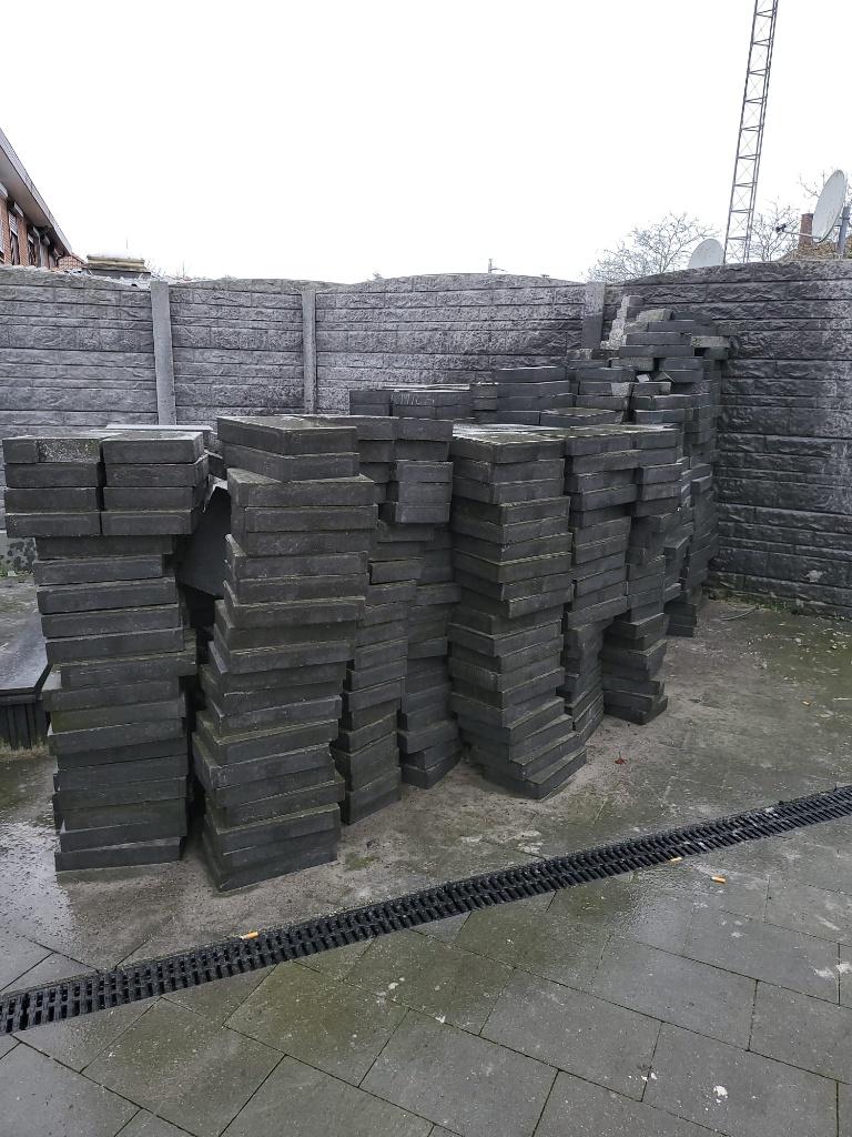 Betonklinkers carbon 32,5Bx21,5Lx6H 15m² nog over In totaal, Tuin en Terras, Ophalen, Gecoat, Klinkers, Nieuw