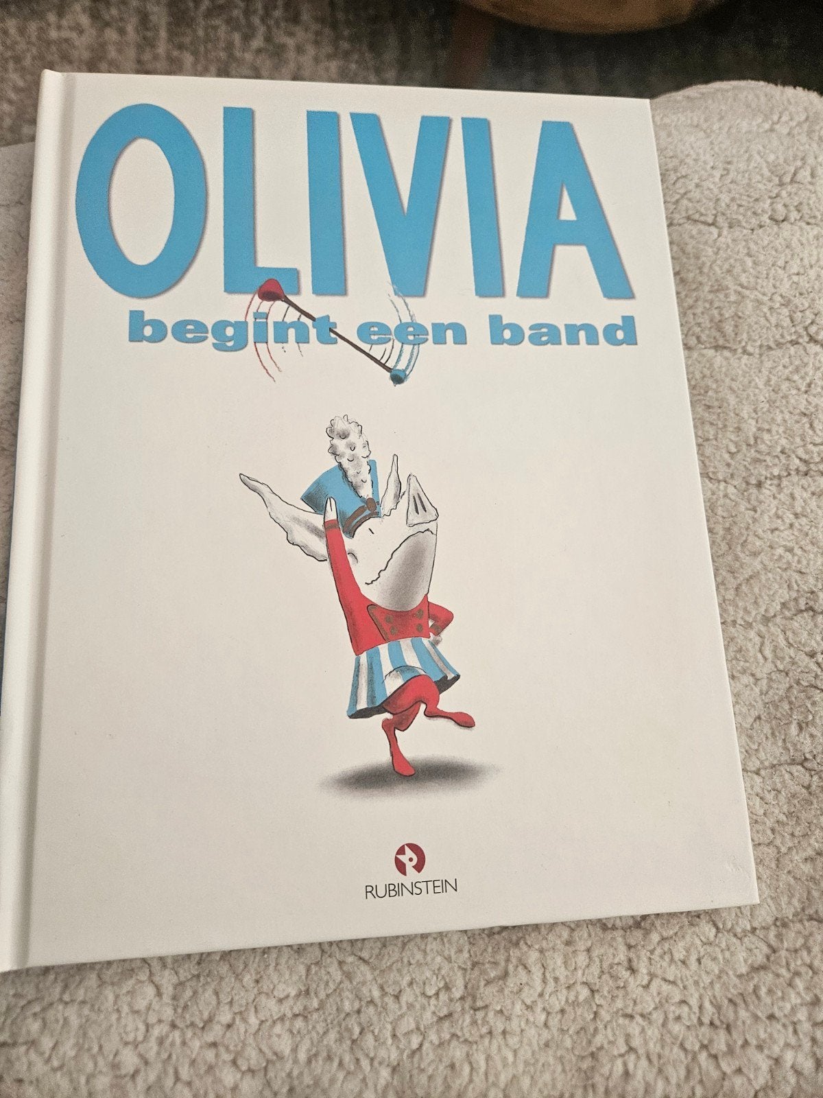 Olivia begint een band - Kinderboek, Fictie algemeen, Jongen of Meisje, Ian Falconer, Ophalen of Verzenden