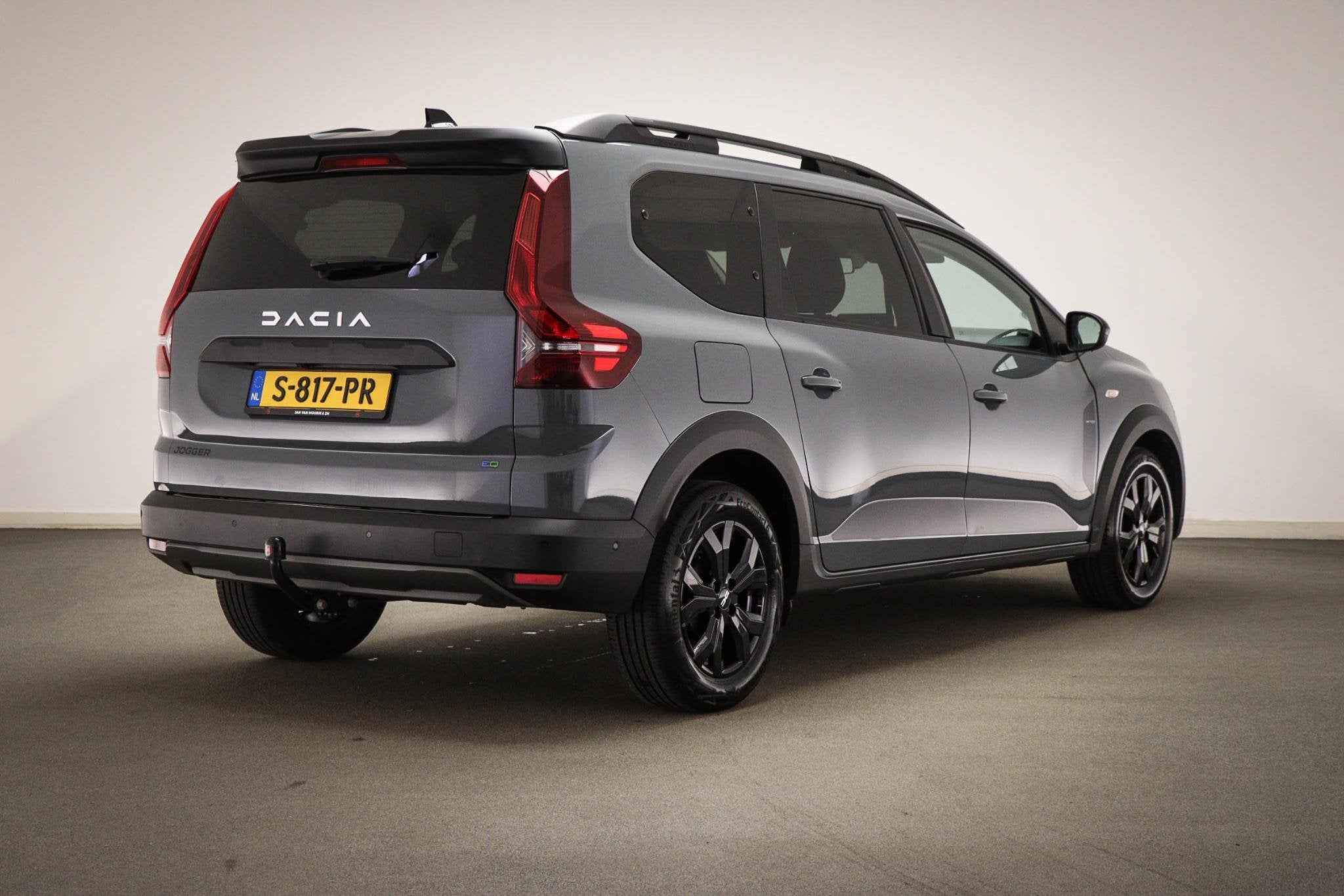 Dacia Jogger 1.0 TCe 110 Extreme 7p. | EXTREME PACK | CLIMA, Voorwielaandrijving, Dealer onderhouden, Gebruikt, Met garantie (alle)