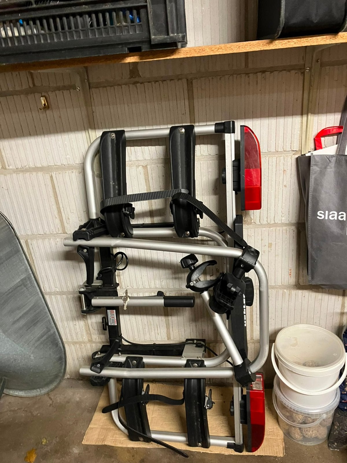Fietsendrager Uebler P22-s, Ophalen, Gebruikt, 2 fietsen, Trekhaakdrager