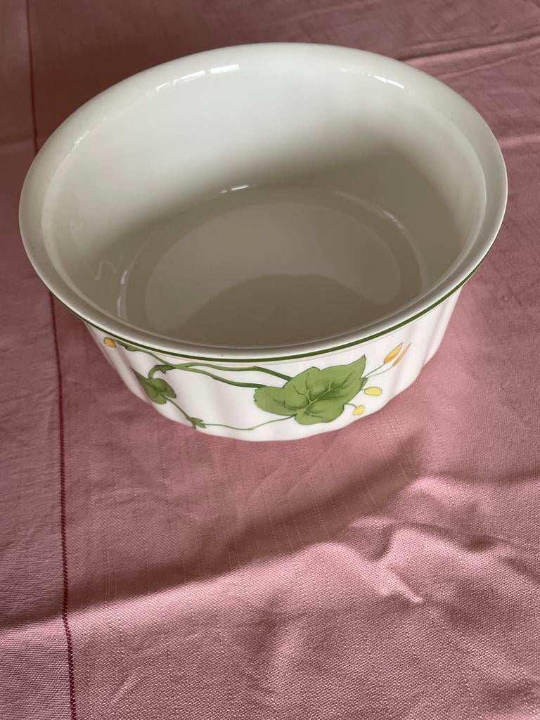 Ovenschaal Villeroy & Boch Geranium 20cm Pasen, Huis en Inrichting, Keuken | Servies, Gebruikt, Ophalen of Verzenden, Schaal of Schalen