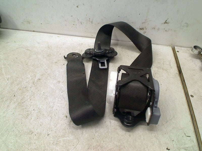 Gordelspanner Links Voor BMW X6 (E71/E72) 2013 7499001, Gebruikt, Petuelring 130, München 80809, , Duitsland, BMW, Bayerische Motoren Werke AG