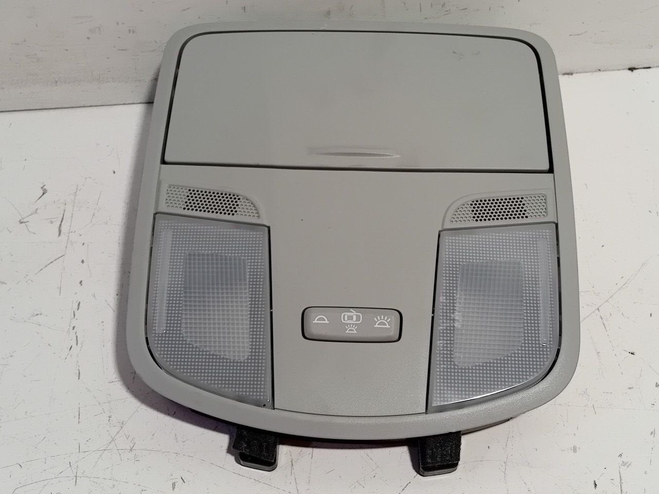 Binnenverlichting Kia Stonic, Auto-onderdelen, Verlichting, Onderdelen@venauto.nl, Van der Ven Autorecycling B.V., Ettenseweg 76, 4706 PB Roosendaal, The Netherlands