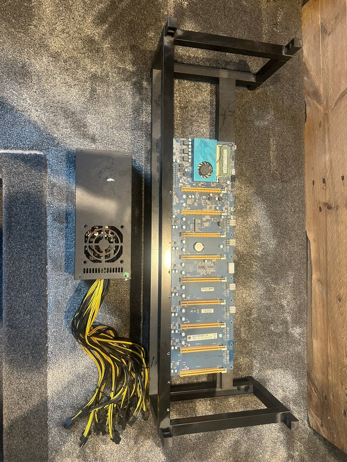 Mining Rig voor videokaarten, Ophalen, Zo goed als nieuw