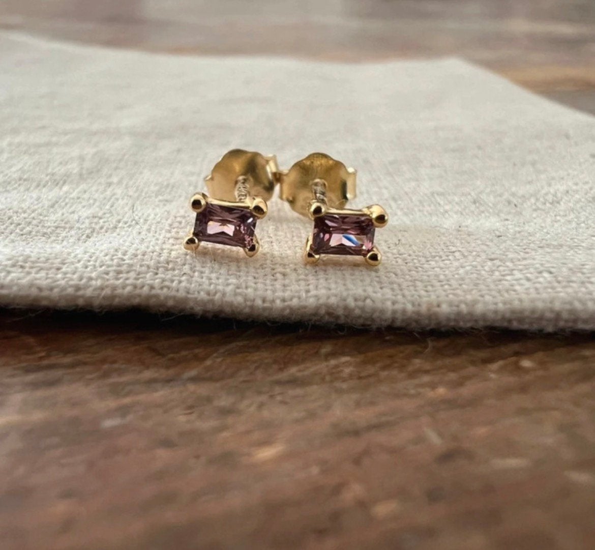 Zilveren 925 goud vergulde oorbellen 3x4mm pink/roze stenen, Verzenden, Zo goed als nieuw, Goud, Zilver