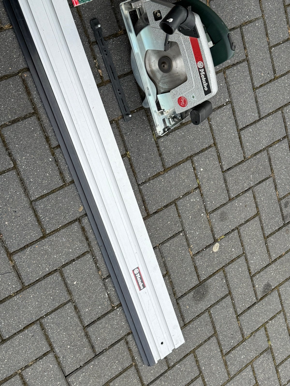 Metabo Cirkelzaag met geleiderail en zaagblad, Doe-het-zelf en Verbouw, Gereedschap | Zaagmachines, Gebruikt, Cirkelzaag, 70 mm of meer
