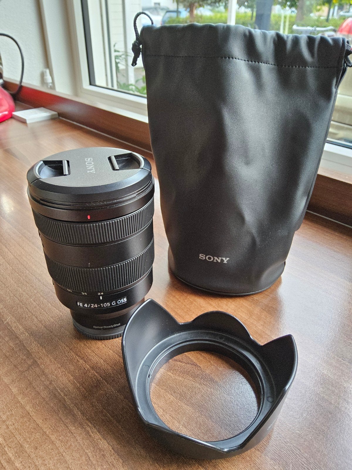 Sony FE 24-105mm F4 G OSS Lens, Beschermhoes/tas, Sony E-mount, Sony, Ophalen of Verzenden