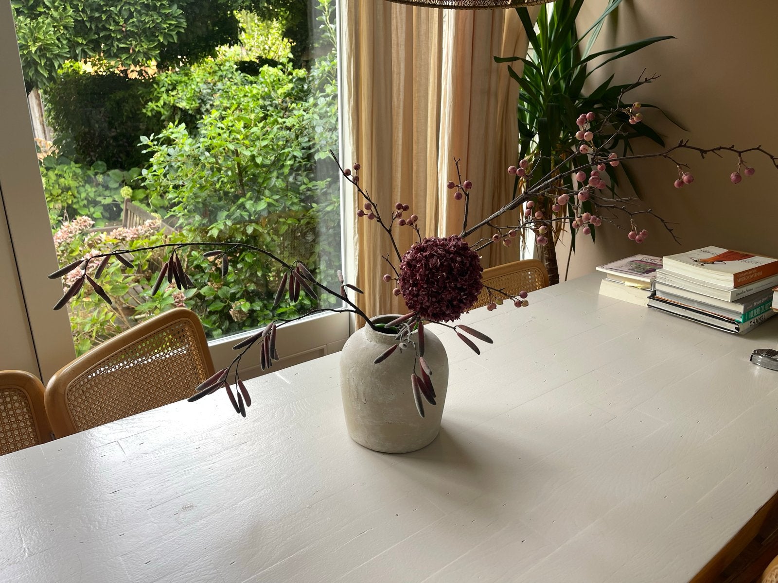 Silkka kunstbloemen in Zara Home pot, Huis en Inrichting, Ophalen, Overige materialen, Meerkleurig, Inclusief decoratie