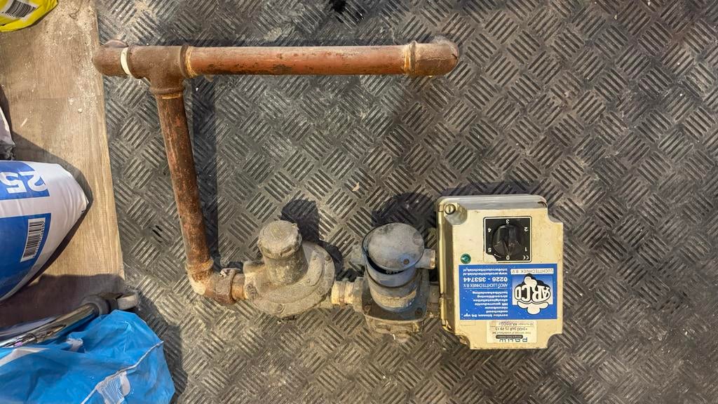 Gasklep regelaar en gasklep, Doe-het-zelf en Verbouw, Ventilatie en Afzuiging, Ophalen of Verzenden, Gebruikt