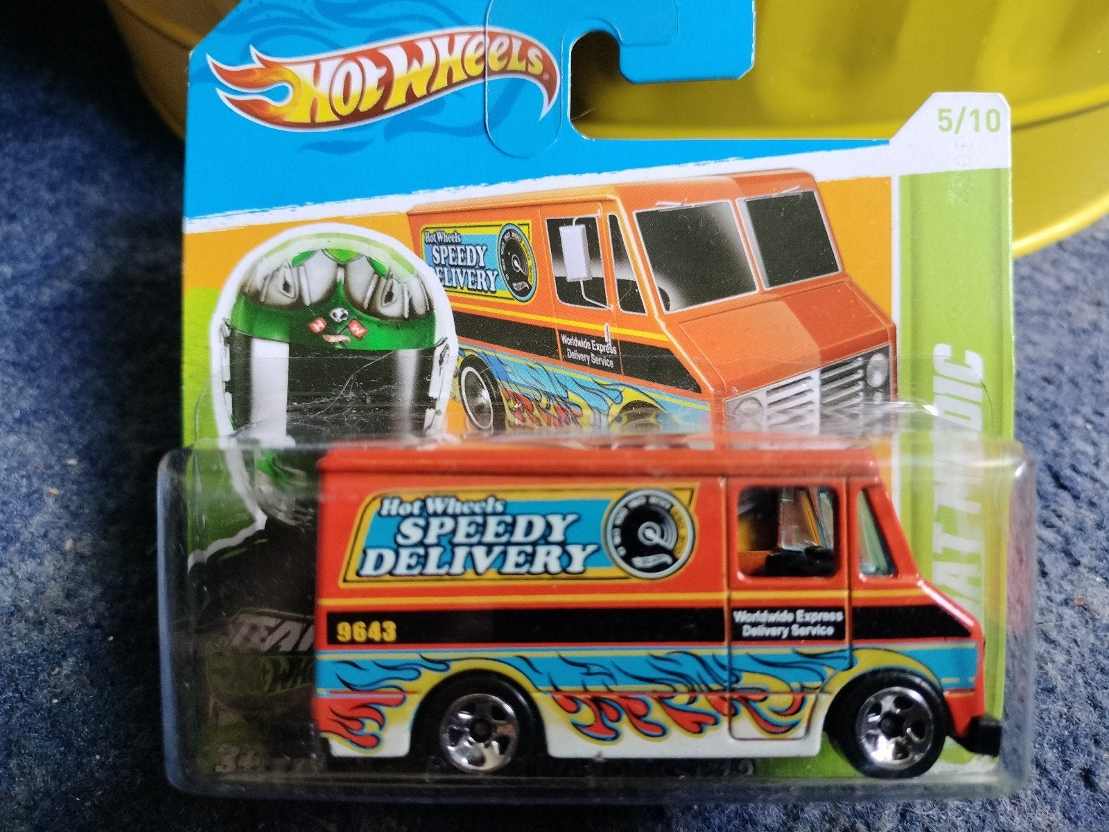 DELIVERY PANEL TRUCK hotwheels 2012, Ophalen of Verzenden, Nieuw, Bus of Vrachtwagen