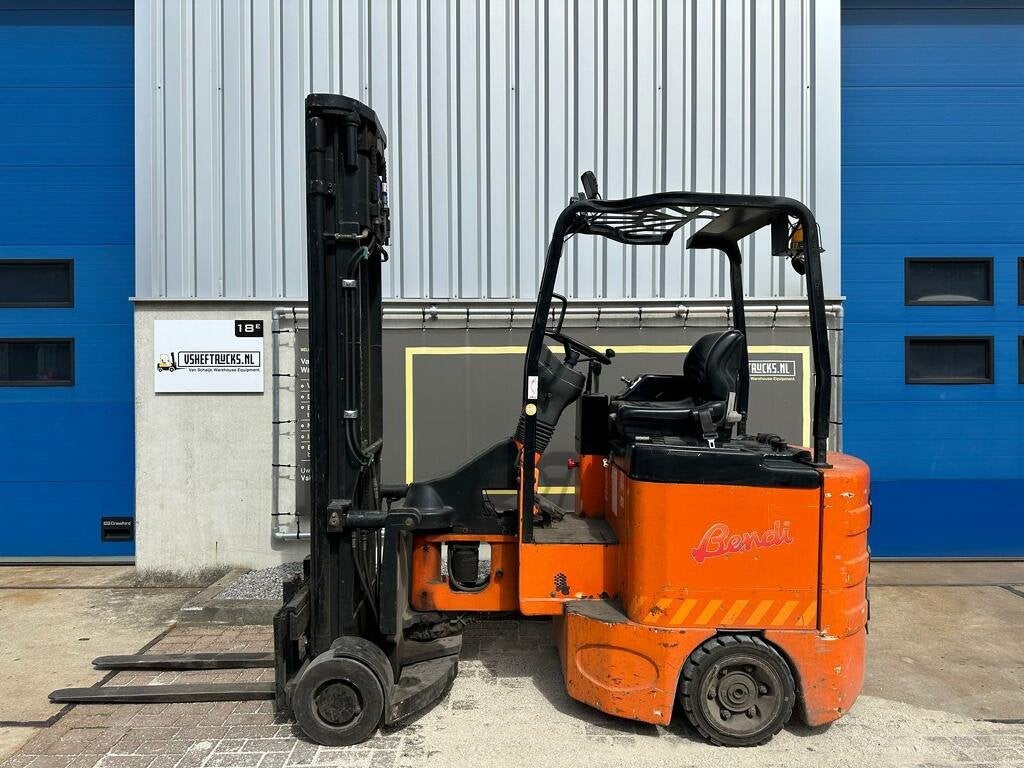VS-22897 Bendi smalle gangen heftruck Narrow aisle !, 2000 tot 3000 kg, Elektrisch, Heftruck, Bendi
