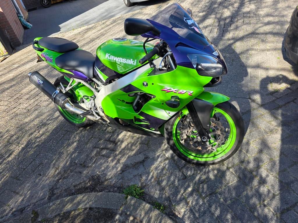 Kawasaki ZX9R, Motoren, Sportuitlaat, 4 cilinders, Motorrijbewijs A, 900 cc