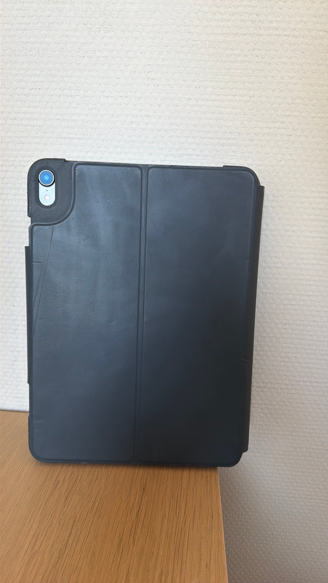 Logitech Slim folio keyboard voor Ipad pro 2018 11inch, Computers en Software, Tablet-hoezen, 11 inch, Bescherming voor- en achterkant