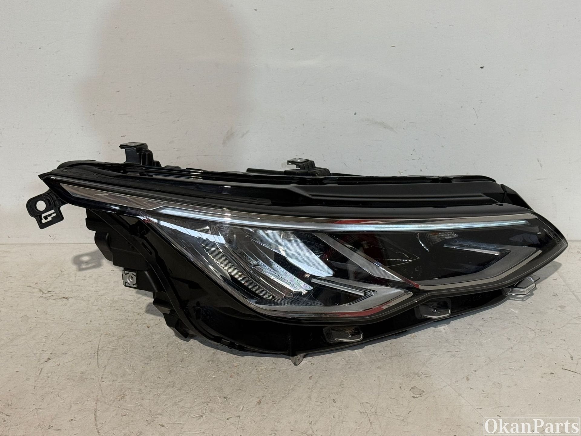 Volkswagen Golf 8 LED rechter koplamp rechts 5H1941006, Info@fabrikant.eu, Fabrikantstraat 1
1000 AA  Amsterdam, NL, Ophalen of Verzenden