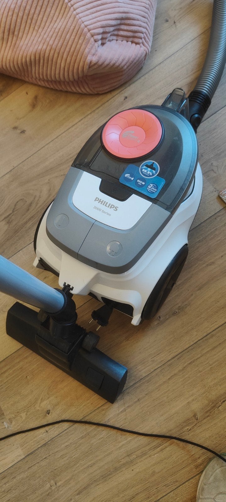 Philips 2000 Series stofzuiger - Krachtig en Compact, Inclusief accessoires, Philips, Ophalen of Verzenden, Zo goed als nieuw