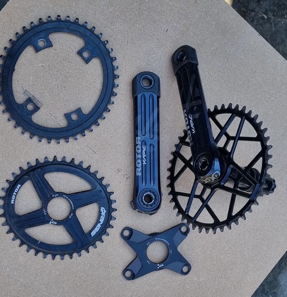 Rotor Kapic Crankstel 170mm met diverse kettingbladen, Fietsen en Brommers, Fietsonderdelen, Crankstel of Pedalen, Gebruikt, Gravelbike