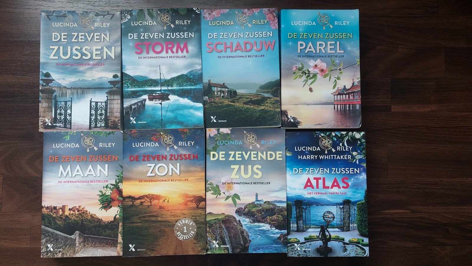 De Zeven Zussen serie - Lucinda Riley - Complete set, Ophalen, Gelezen, Lucinda Riley