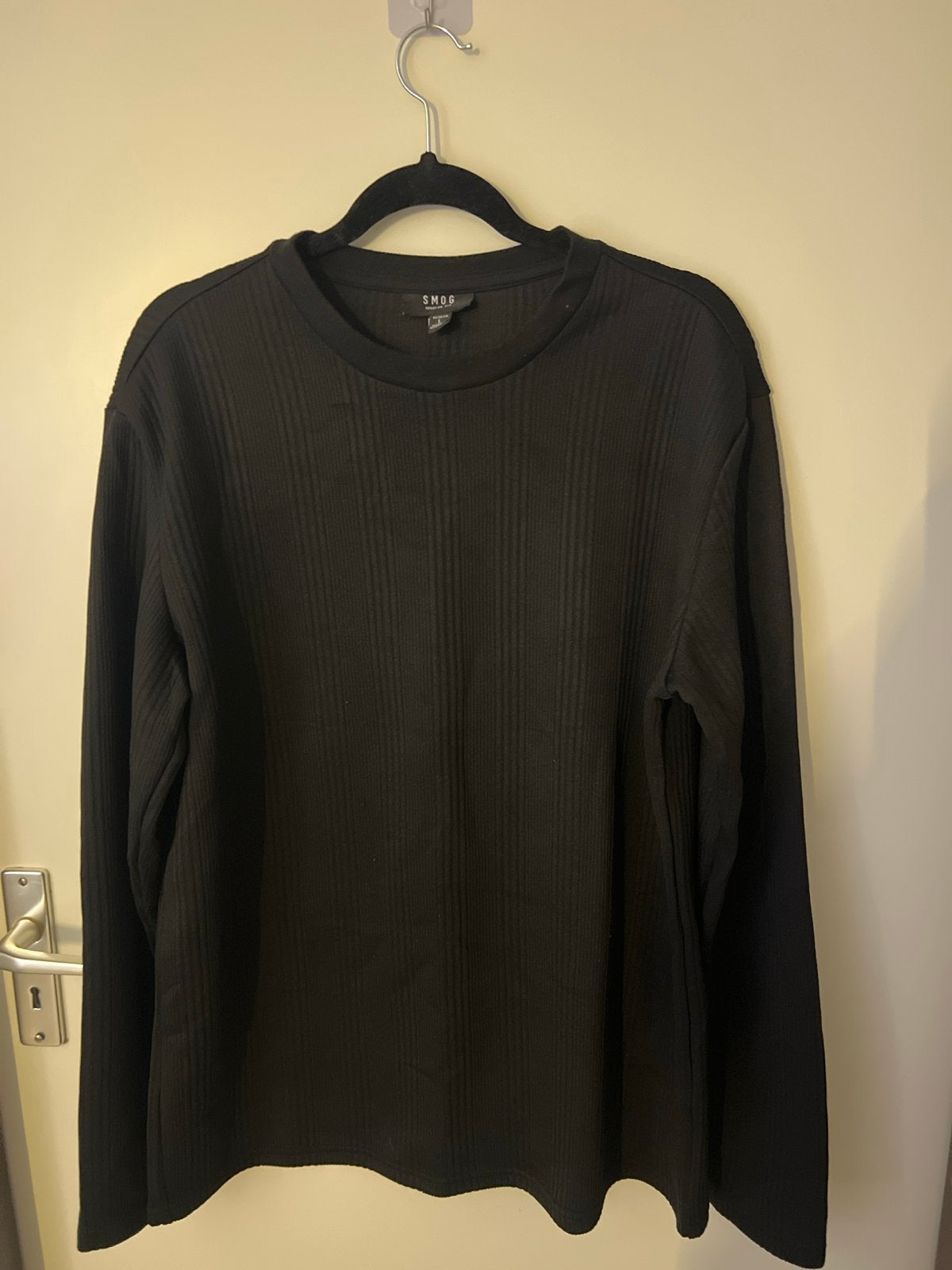 Heren Zwart Ribgebreid Shirt Maat L - SMOG, Kleding | Heren, Ophalen of Verzenden, Gedragen, Maat 52/54 (L), Zwart