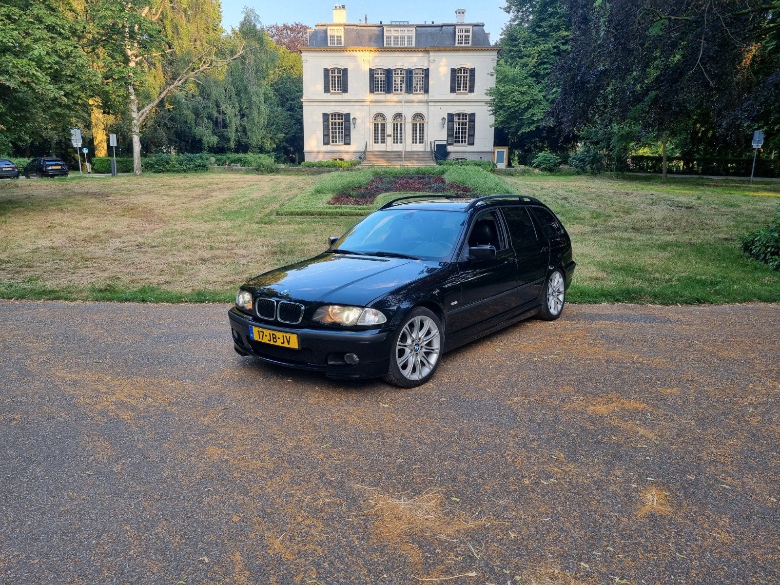BMW E46 325i M-Sport | Origineel NL | CarPlay | Xenon | Lede, Automaat, Achterwielaandrijving, Zwart, Zwart