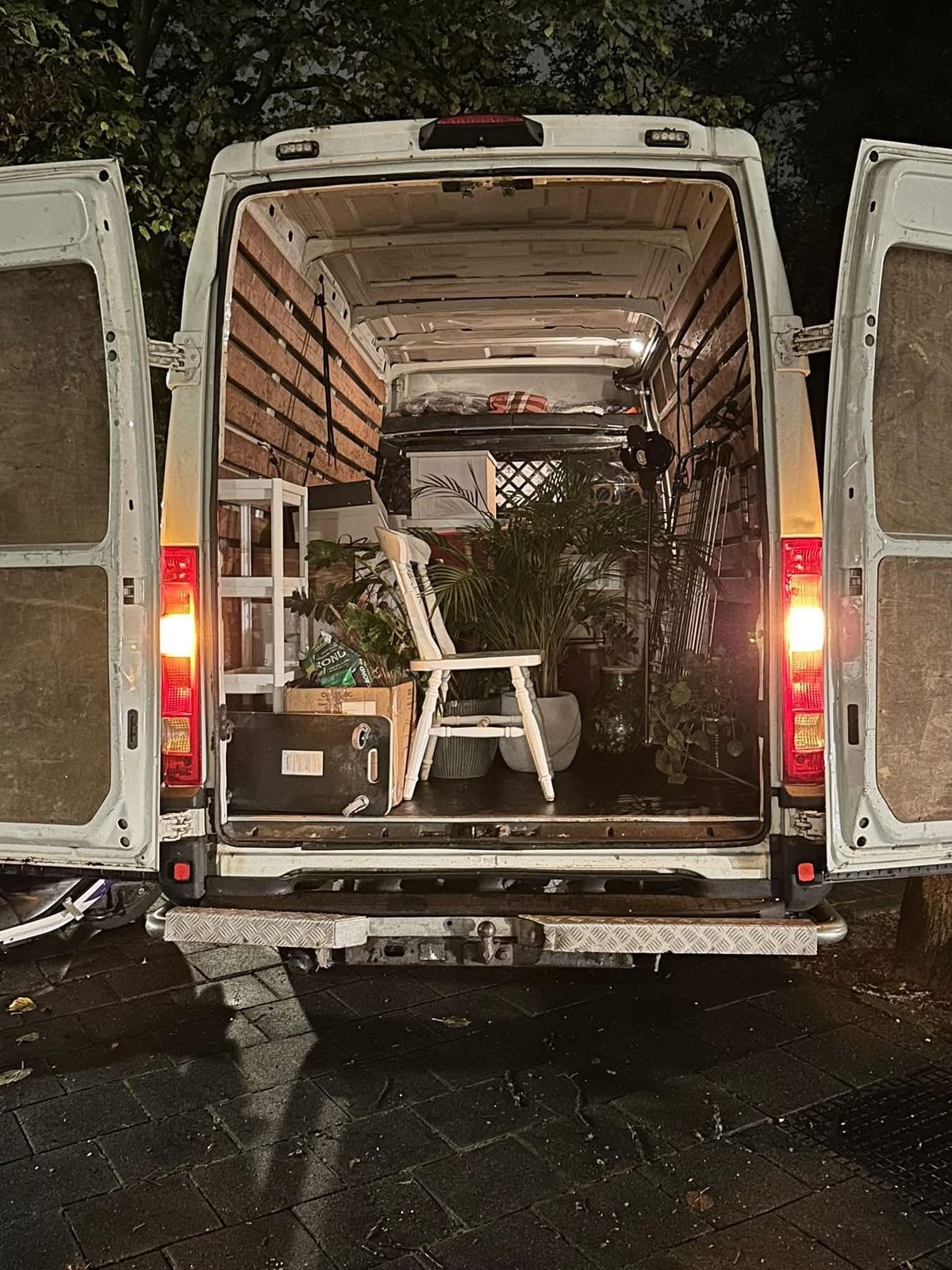 Goedkope Verhuisservice Amsterdam | Transport & Verhuizing, Inpakservice, Bedrijfsverhuizingen