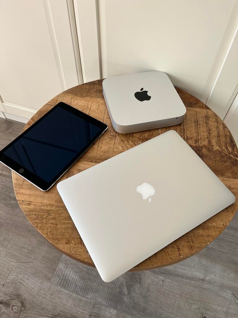 Macbook - Mac mini - ipad - complete set, 1 TB of meer, Gebruikt, Qwerty, 13 inch
