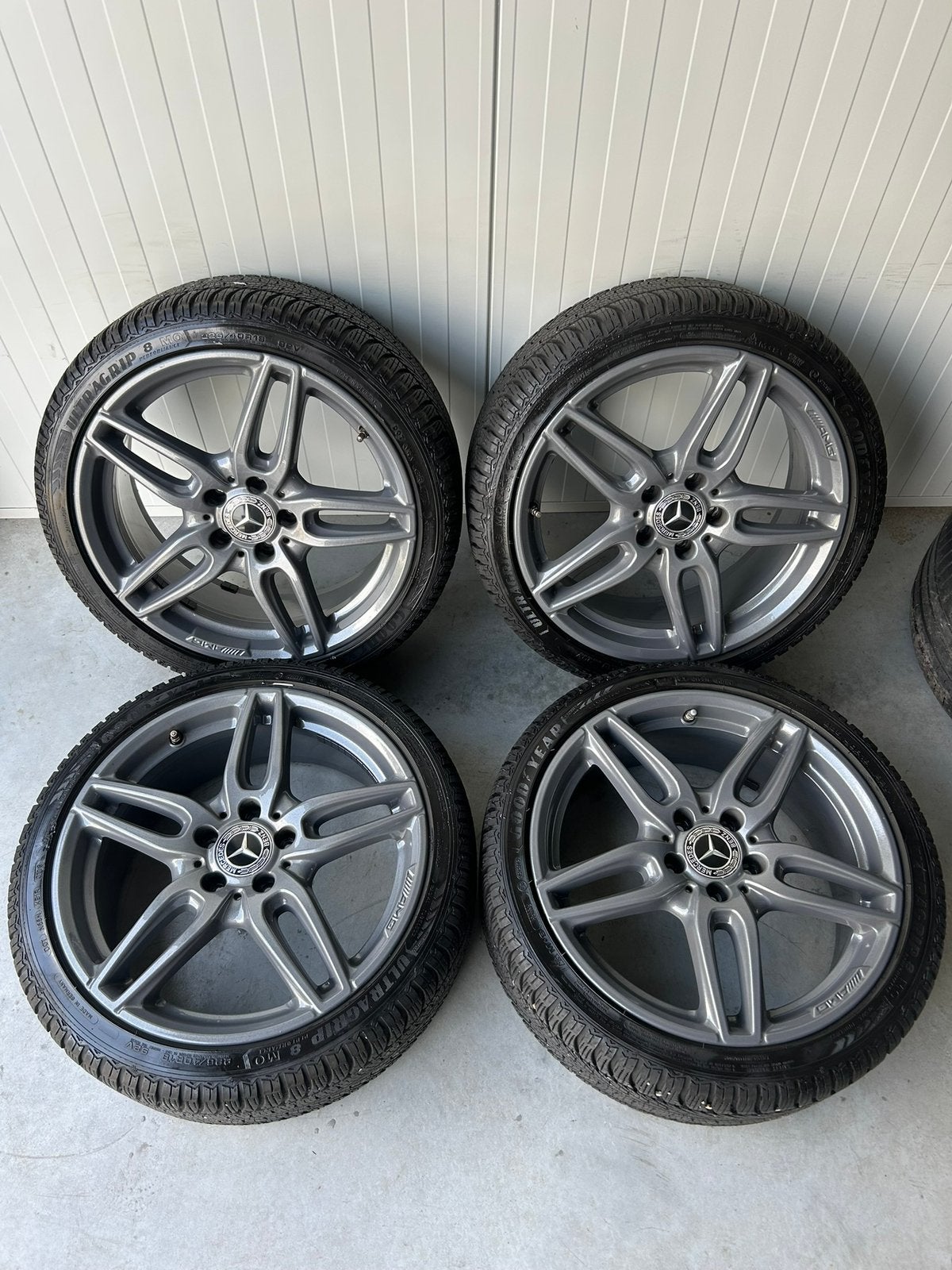 Originele Mercedes Benz A B C CLA Klasse AMG 5x112 18 Inch, 18 inch, Banden en Velgen, Ophalen of Verzenden, All Season