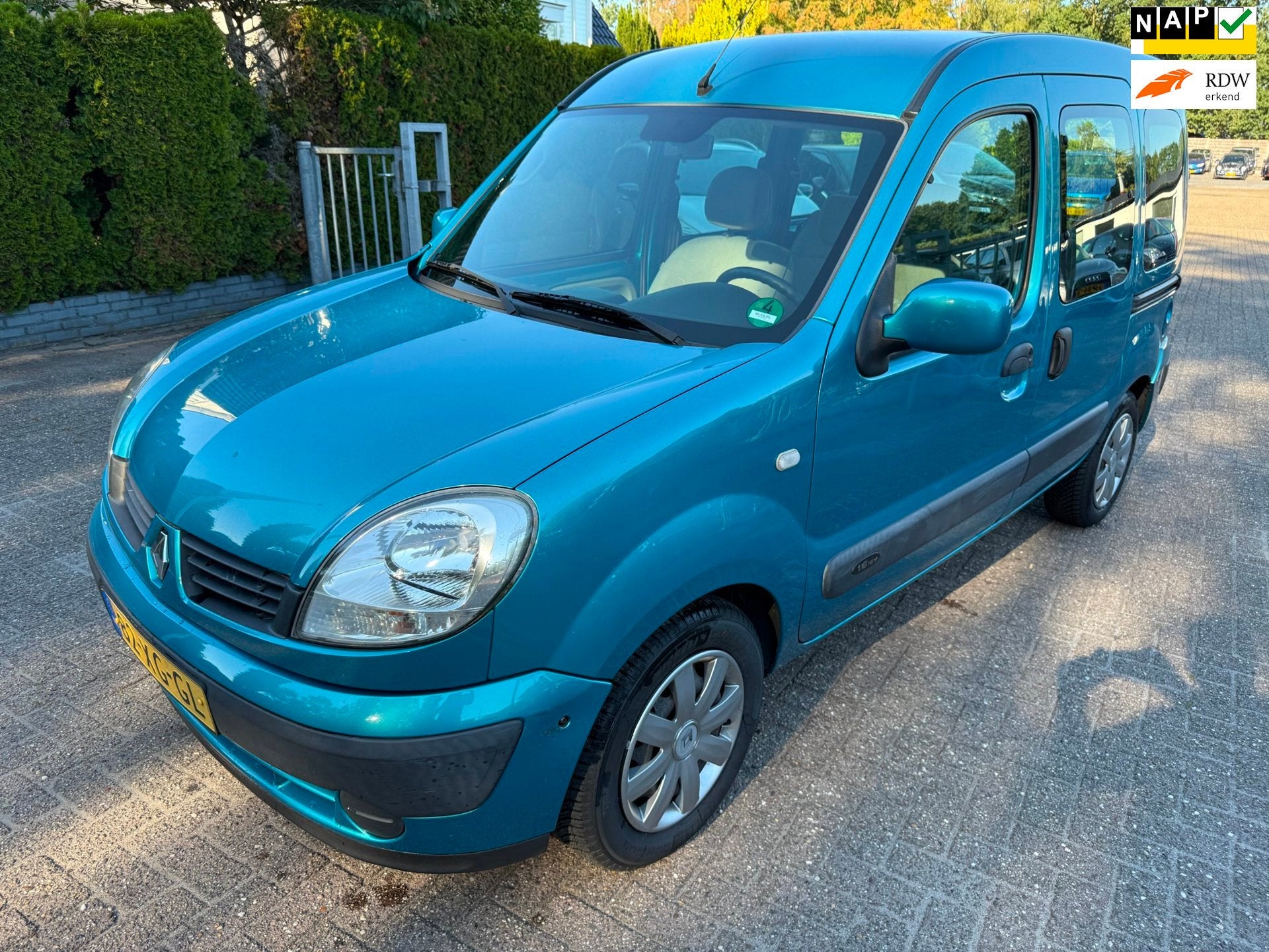 Renault Kangoo 1.6-16V 5-DRS Privilège Helios AIRCO DUBB.SC, Auto's, Stof, Gebruikt, Metallic lak, Blauw
