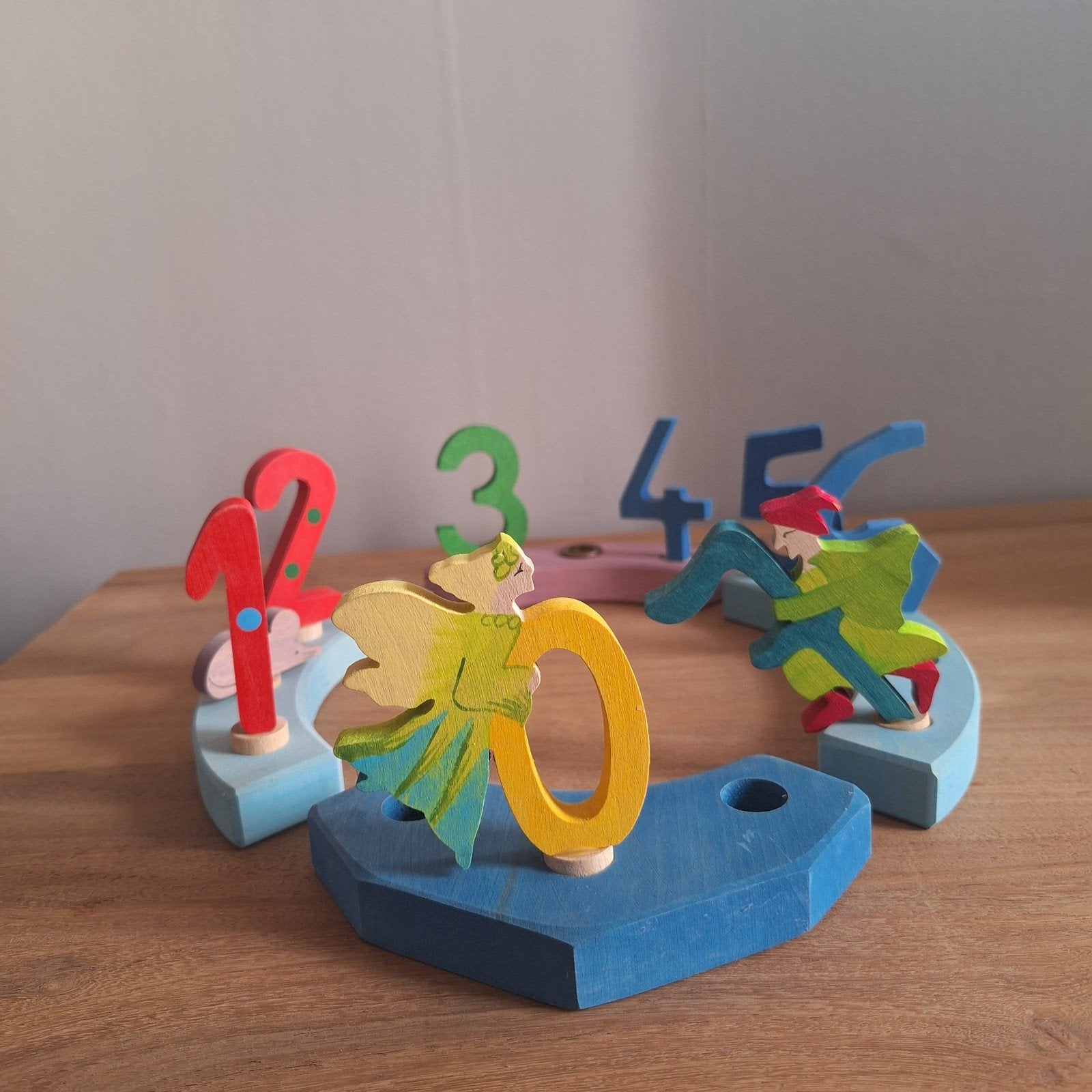 Antroposofische jaarring met jaarringstekers, Ophalen of Verzenden, Zo goed als nieuw