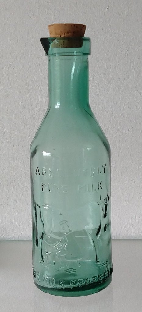 melkfles the Milk protector, volgnr 36, Antiek en Kunst, Antiek | Servies los, Ophalen of Verzenden