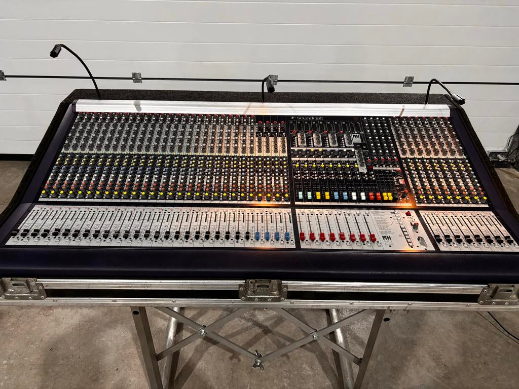 Soundcraft MH2-32 Mengpaneel, Muziek en Instrumenten, Mengpanelen, Ophalen, Gebruikt, 20 kanalen of meer, Microfooningang