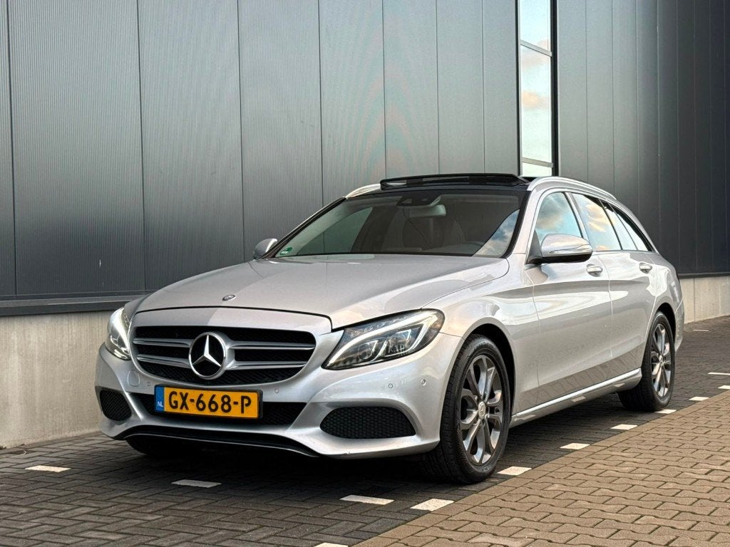 Mercedes-Benz C-Klasse C200 CDI 100KW Estate 2015 PANO TREKH, Automaat, 4 cilinders, Leder en Stof, 23 km/l