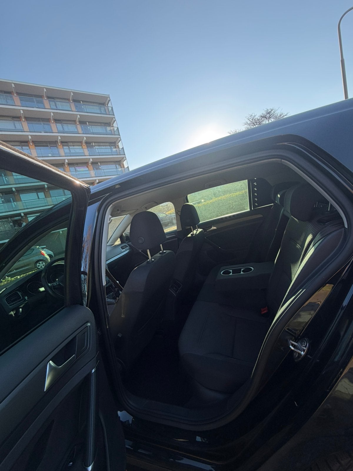 Volkswagen Golf 1.5 TSI 130pk Bluemotion 2019 Zwart, Auto's, Voorwielaandrijving, 1498 cc, 4 cilinders, Zwart