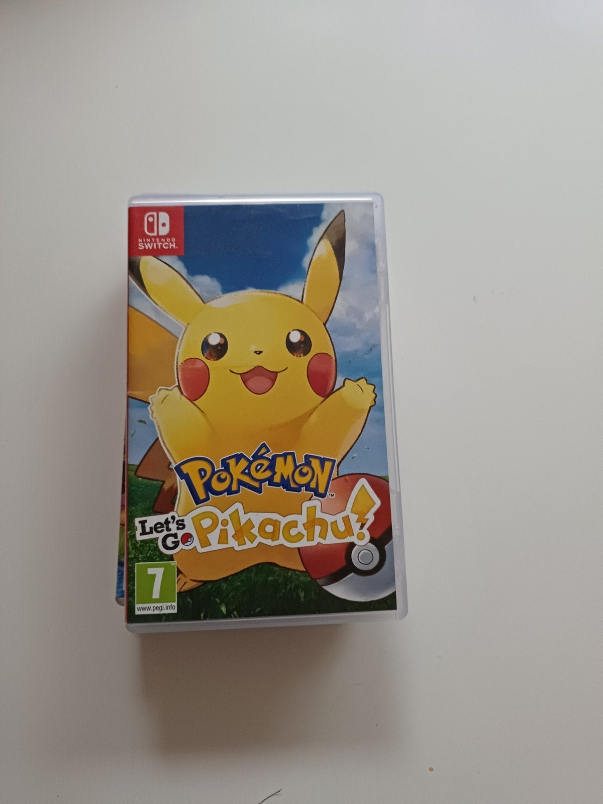 pokemon lets go pikachu, Spelcomputers en Games, Avontuur en Actie, 1 speler, Ophalen of Verzenden, Zo goed als nieuw