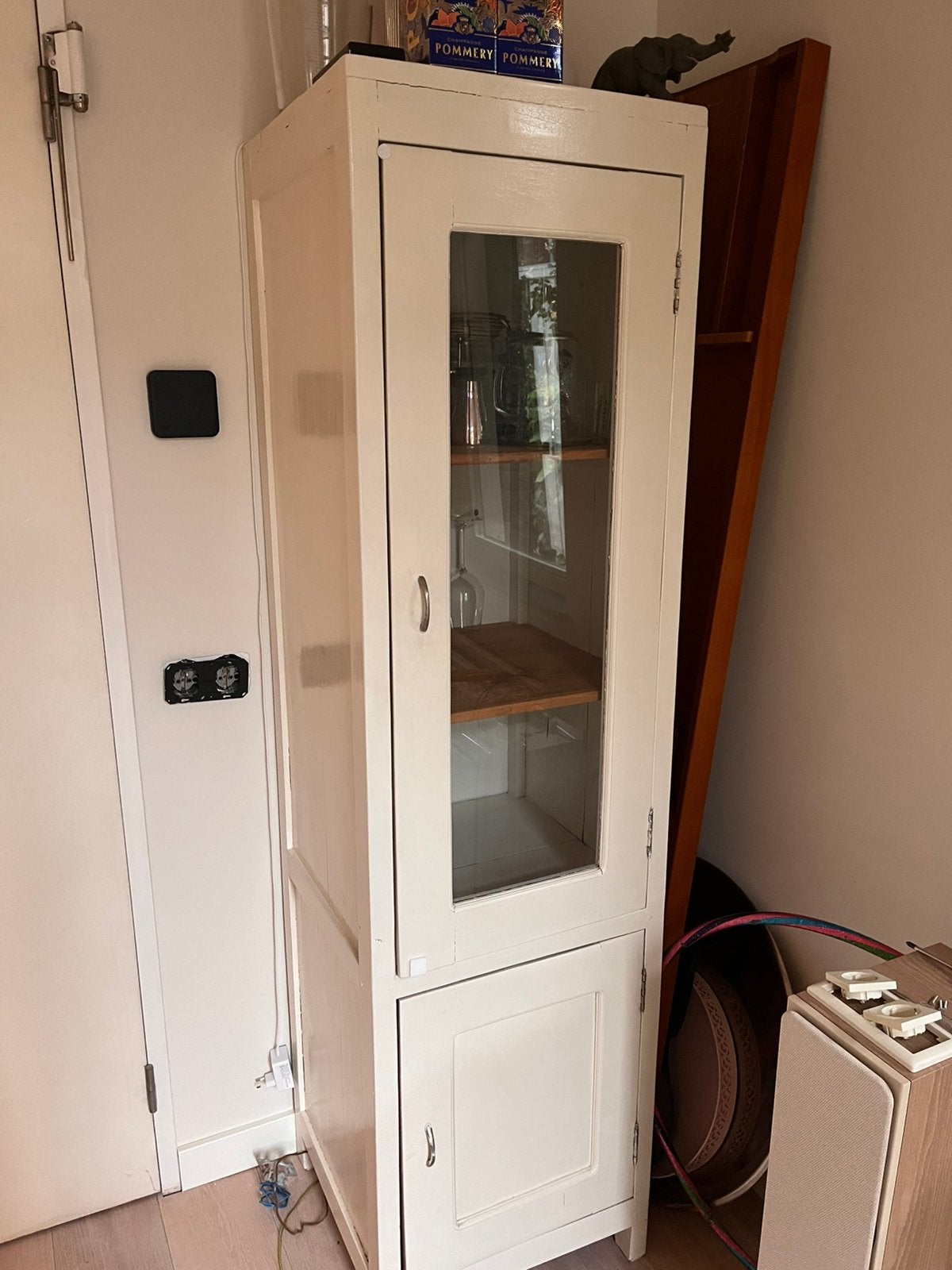 Vitrinekast teak wit, Huis en Inrichting, Kasten | Vitrinekasten, Ophalen, Teakhout, 50 tot 100 cm, 150 tot 200 cm