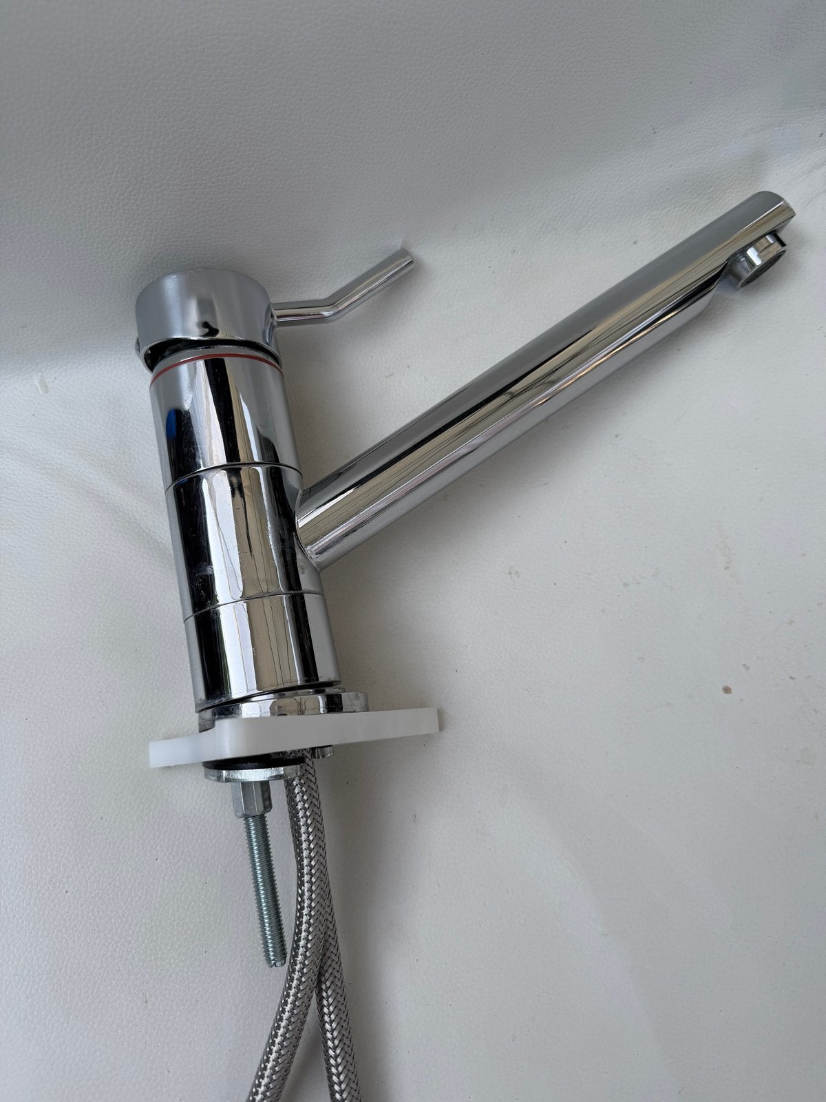 Nieuwe chromen keukenkraan met flexibele slangen, Ophalen of Verzenden, Nieuw, Chroom, Kraan