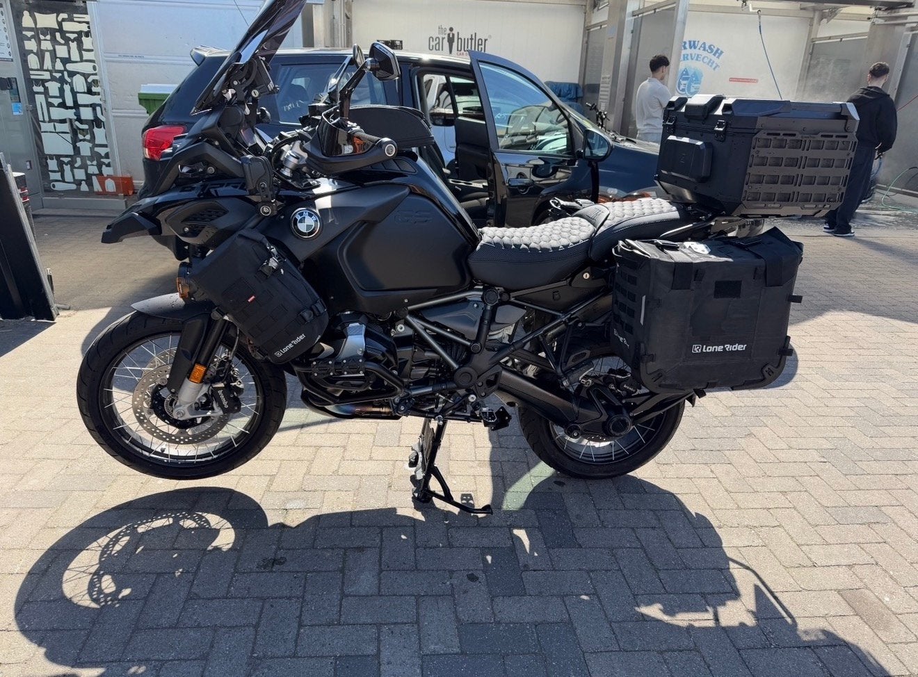 BMW R1250GS Adventure Triple Black Option 719 Shadow I & II, 2 cilinders, Motorrijbewijs A, Particulier, Quickshifter
