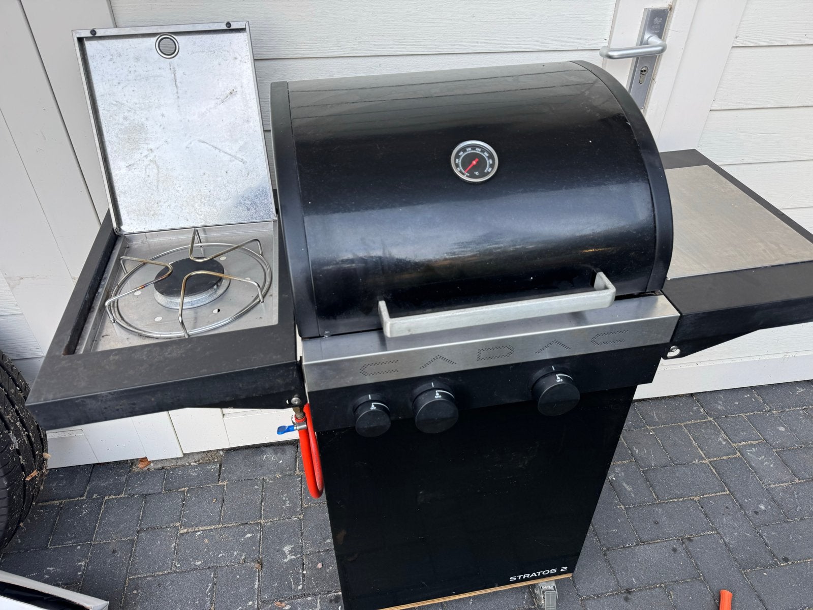 Cadac Stratos 2 Gasbarbecue met zijbrander en hoes, Ophalen, Gebruikt