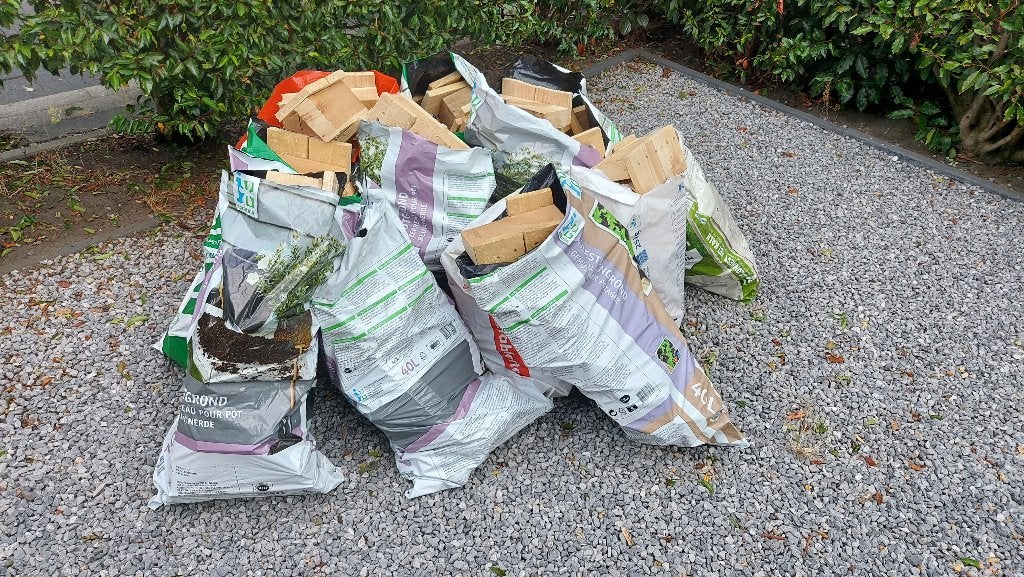 Kachel/vuurkorf  hout gezaagd, Tuin en Terras, Haardhout, Minder dan 3 m³, Ophalen, Overige houtsoorten, Blokken