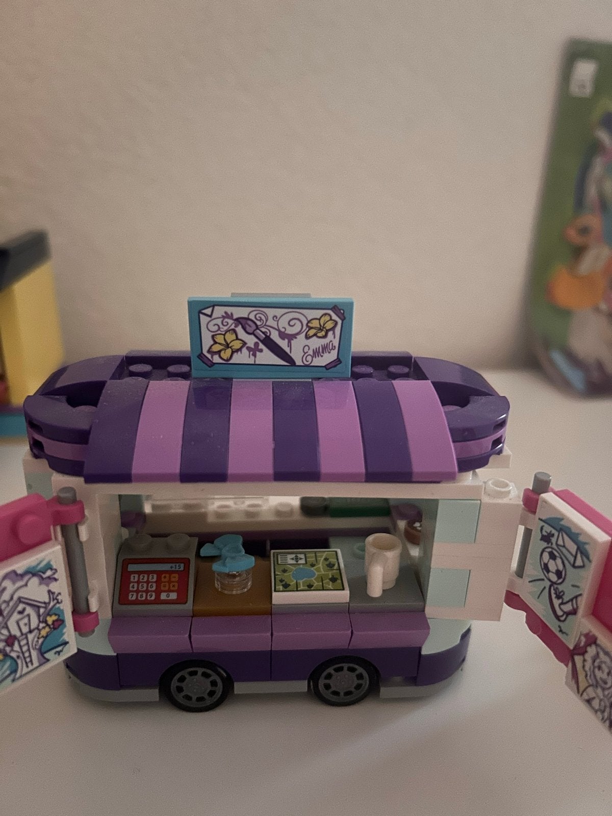 LEGO Friends Emma's Kunstkraam met accessoires, Ophalen of Verzenden, Gebruikt, Overige merken