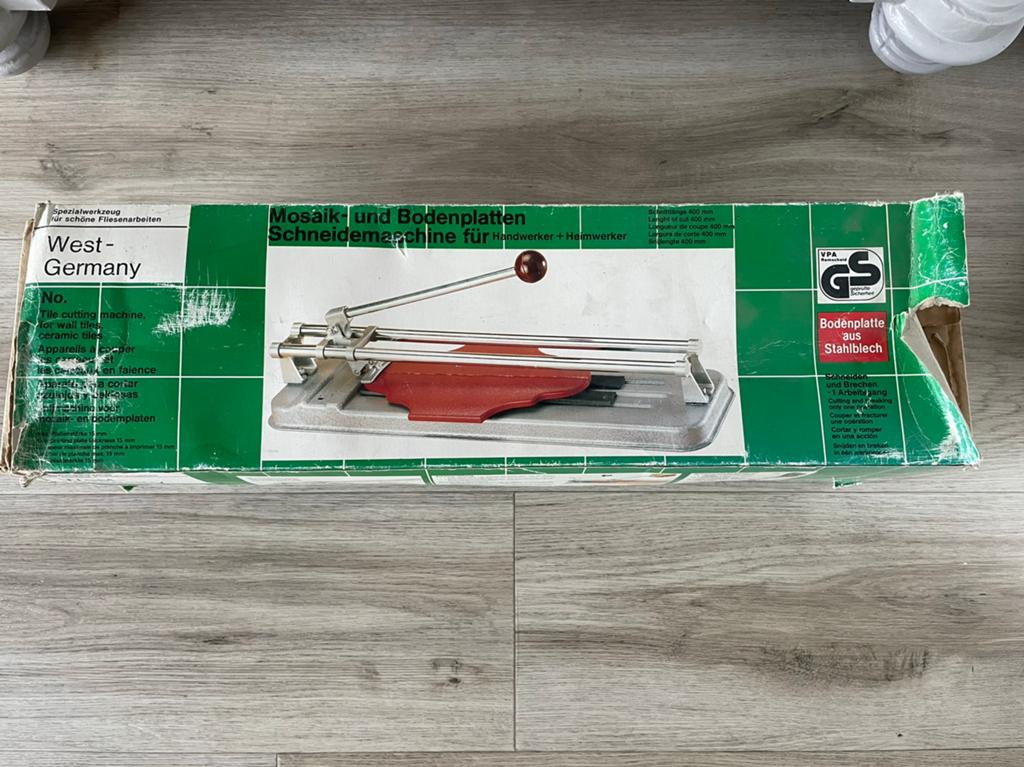 Tegelsnijder - Mosaïk- en Bodenplatten Schneidemaschine, Doe-het-zelf en Verbouw, Gebruikt, Ophalen of Verzenden, Minder dan 5 m²