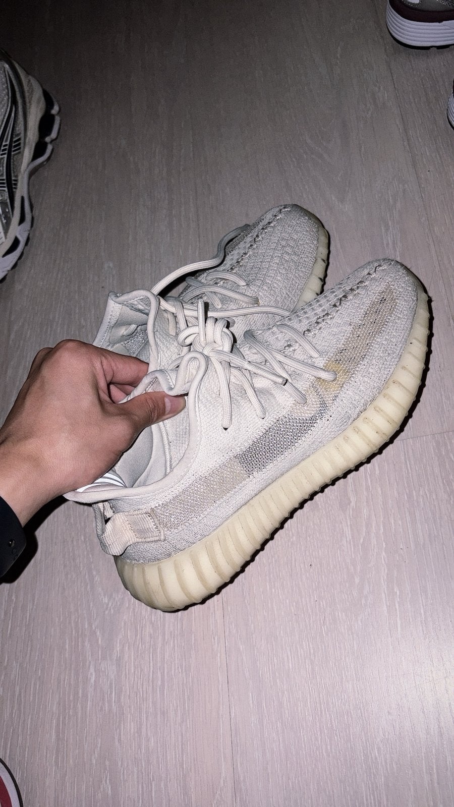 Yeezy 350 white vone, Kleding | Heren, Schoenen, Wit, Ophalen of Verzenden, Sneakers of Gympen, Gedragen