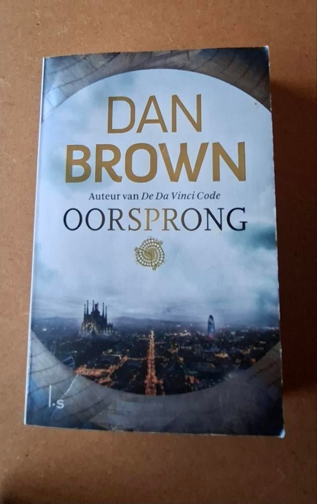 Dan Brown - Oorsprong, Boeken, Ophalen of Verzenden, Zo goed als nieuw, Dan Brown